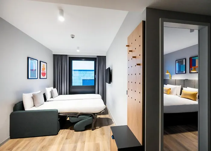 Staycity Frankfurt Airport 4*