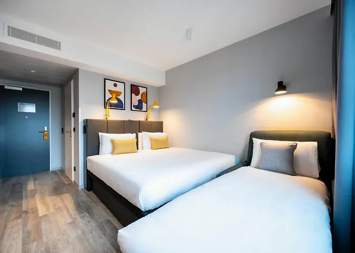 Hotel Staycity Frankfurt Airport 4*