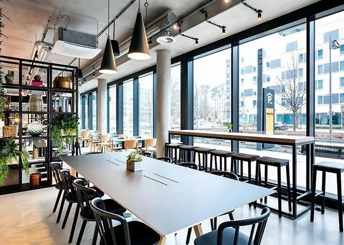 فندق Staycity Frankfurt Airport 4*