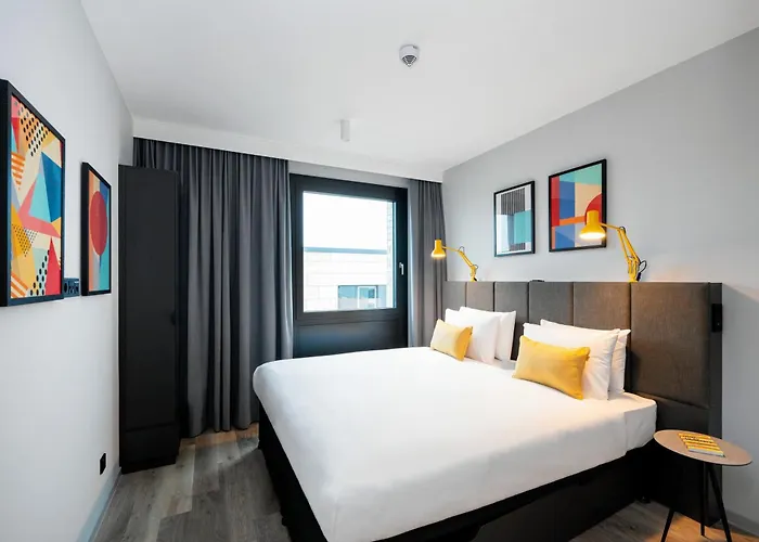 Staycity Frankfurt Airport 4* Frankfurt am Main