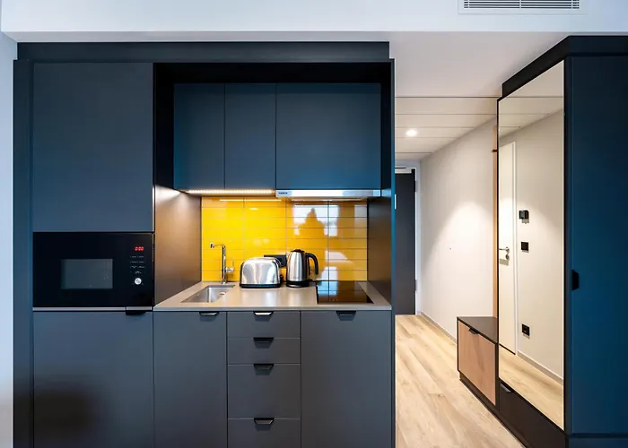 Staycity Frankfurt Airport Hotel