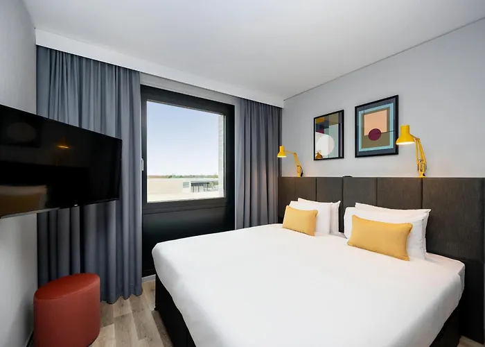 Staycity Frankfurt Airport 4*