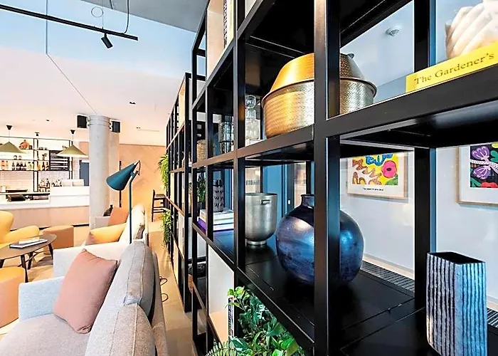 Staycity Frankfurt Airport 4* Frankfurt am Main